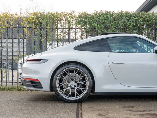 Porsche 911 - Afbeelding 19 van 30