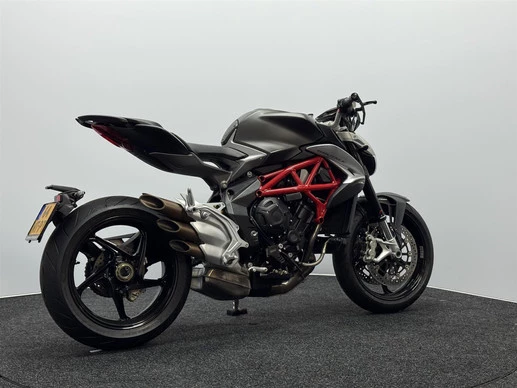 MV Agusta Brutale - Afbeelding 16 van 18