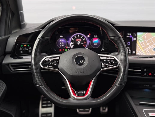 Volkswagen Golf - Afbeelding 14 van 25