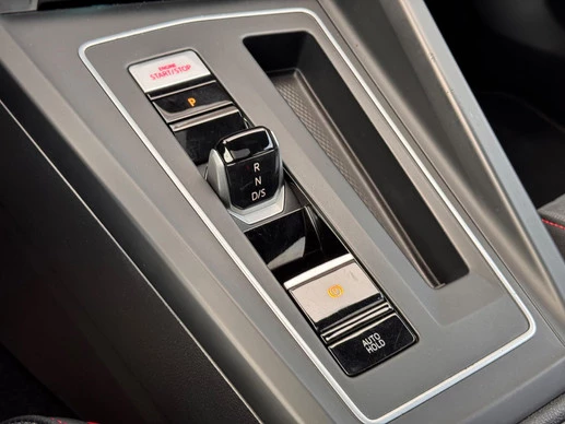 Volkswagen Golf - Afbeelding 18 van 25