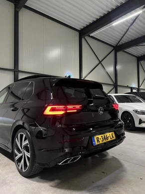 Volkswagen Golf - Afbeelding 16 van 30