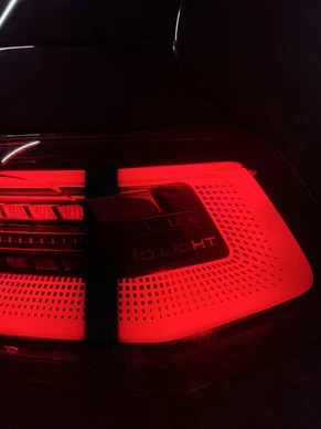 Volkswagen Golf - Afbeelding 23 van 30