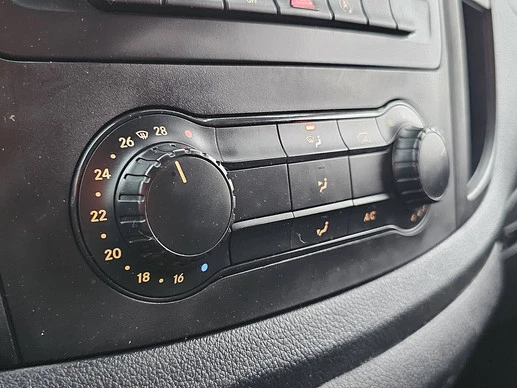 Mercedes-Benz Vito - Afbeelding 11 van 15