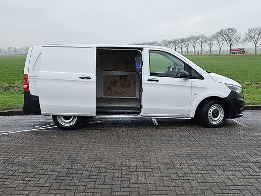 Mercedes-Benz Vito - Afbeelding 13 van 15