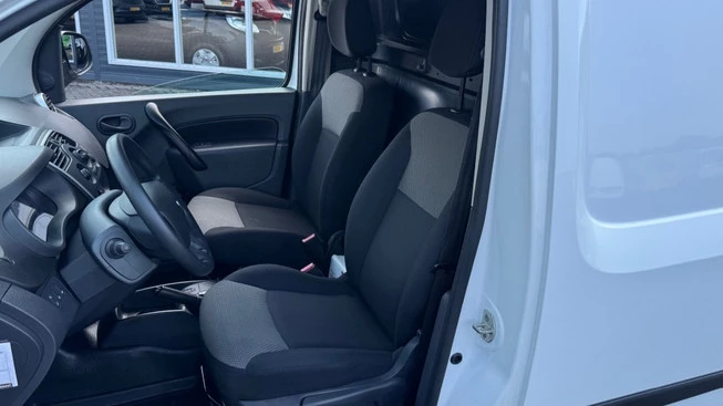 Renault Kangoo - Afbeelding 17 van 27