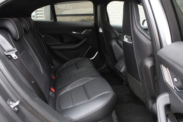 Jaguar I-PACE - Afbeelding 12 van 30
