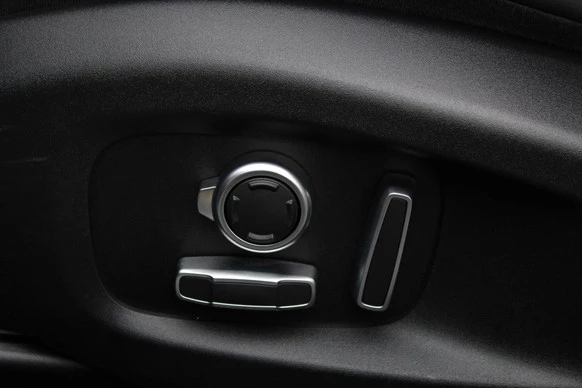 Jaguar I-PACE - Afbeelding 19 van 30