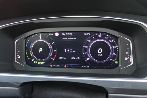 Volkswagen Tiguan - Afbeelding 5 van 30