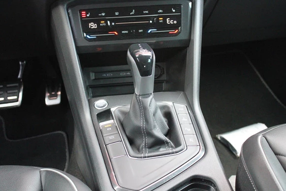 Volkswagen Tiguan - Afbeelding 16 van 30