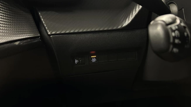 Peugeot 208 - Afbeelding 22 van 30