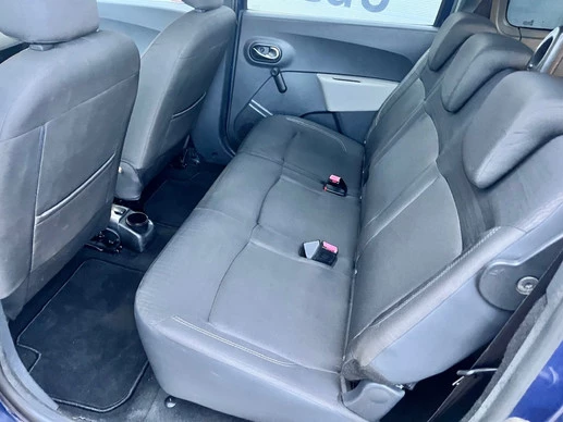 Dacia Lodgy - Afbeelding 14 van 21