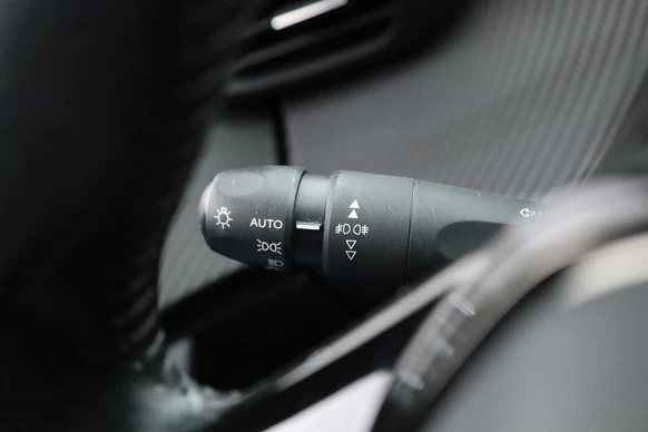 Peugeot e-2008 - Afbeelding 8 van 27