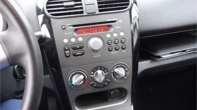 Suzuki Splash - Afbeelding 8 van 12