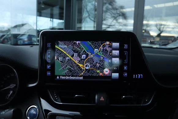 Toyota C-HR - Afbeelding 8 van 30