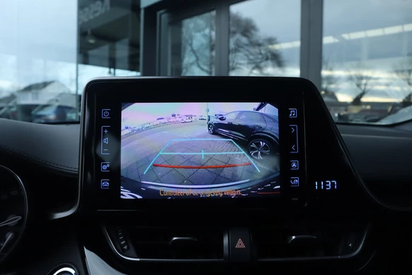 Toyota C-HR - Afbeelding 9 van 30