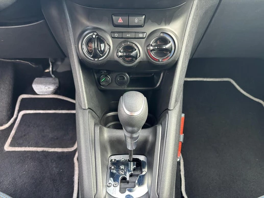 Peugeot 208 - Afbeelding 11 van 17