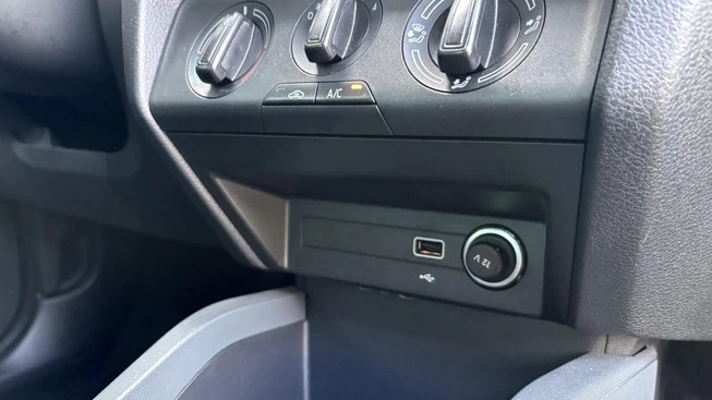 Škoda Fabia - Afbeelding 14 van 15