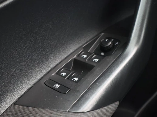 Volkswagen Polo - Afbeelding 17 van 30