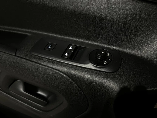 Peugeot Partner - Afbeelding 14 van 17