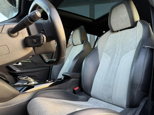 Peugeot e-2008 - Afbeelding 10 van 30