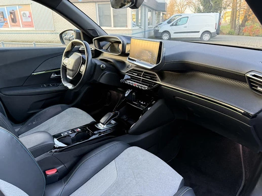 Peugeot e-2008 - Afbeelding 13 van 30