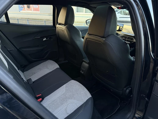 Peugeot e-2008 - Afbeelding 14 van 30