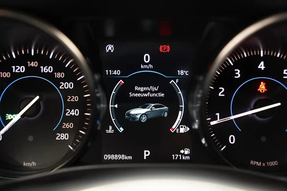 Jaguar XE - Afbeelding 26 van 30