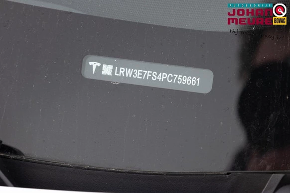 Tesla Model 3 - Afbeelding 23 van 23