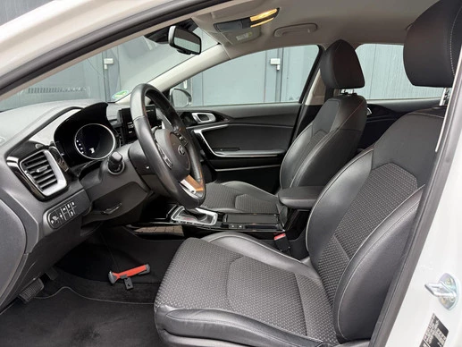 Kia XCeed - Afbeelding 22 van 30