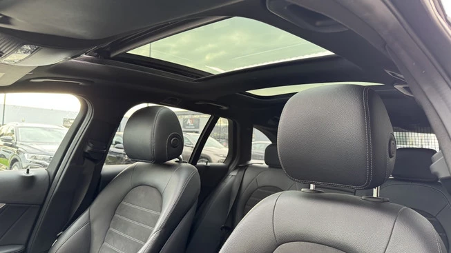 Mercedes-Benz C-Klasse - Afbeelding 8 van 22