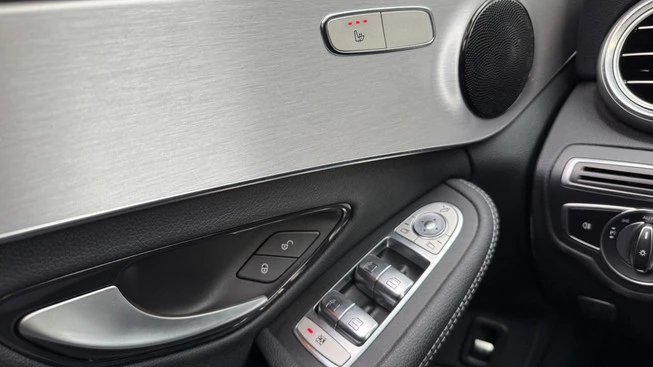 Mercedes-Benz C-Klasse - Afbeelding 14 van 22
