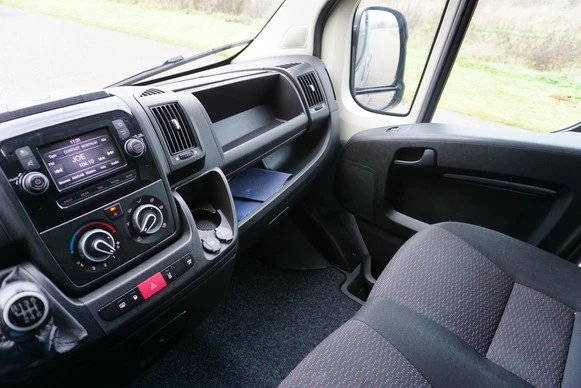 Peugeot Boxer - Afbeelding 23 van 30