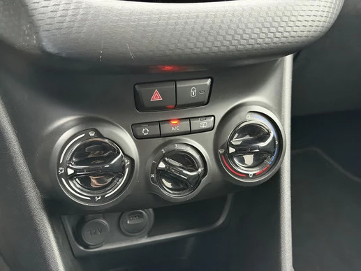 Peugeot 208 - Afbeelding 25 van 30