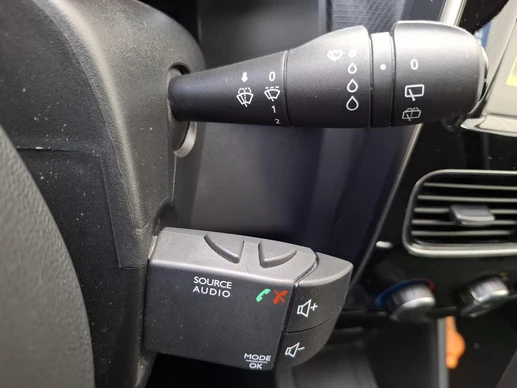 Renault Clio - Afbeelding 18 van 30