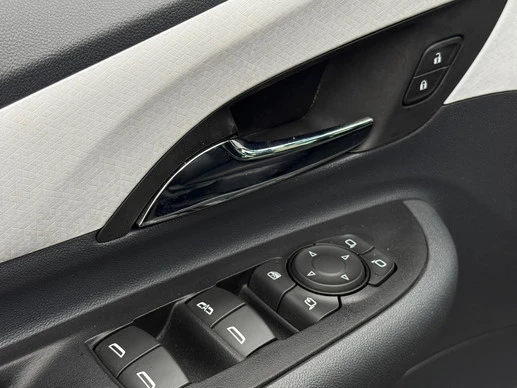 Opel Ampera-e - Afbeelding 18 van 28