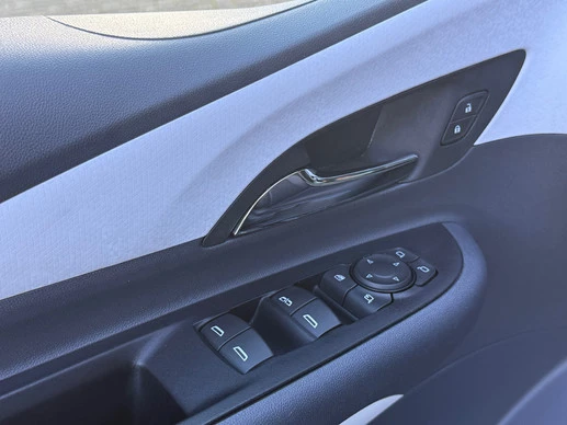 Opel Ampera-e - Afbeelding 26 van 28