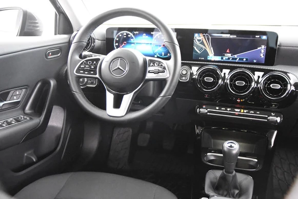 Mercedes-Benz A-Klasse - Afbeelding 27 van 30