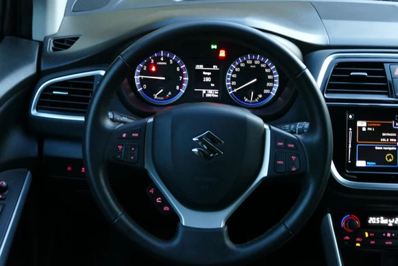 Suzuki S-Cross - Afbeelding 11 van 26