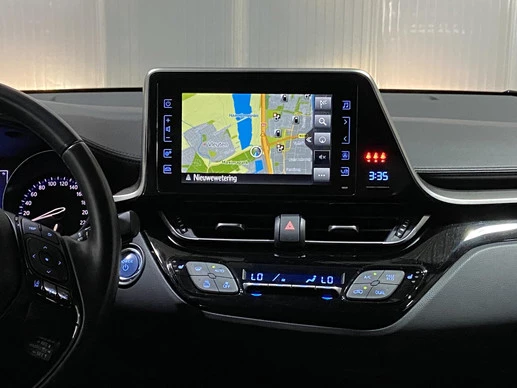 Toyota C-HR - Afbeelding 29 van 30