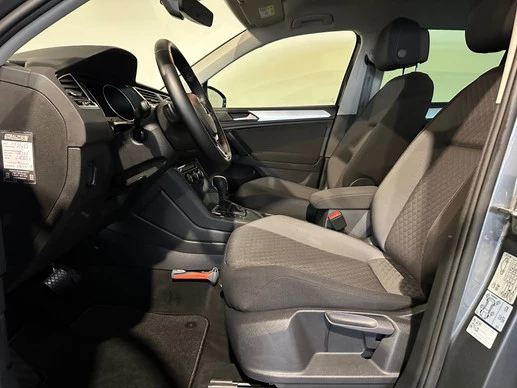 Volkswagen Tiguan - Afbeelding 13 van 30