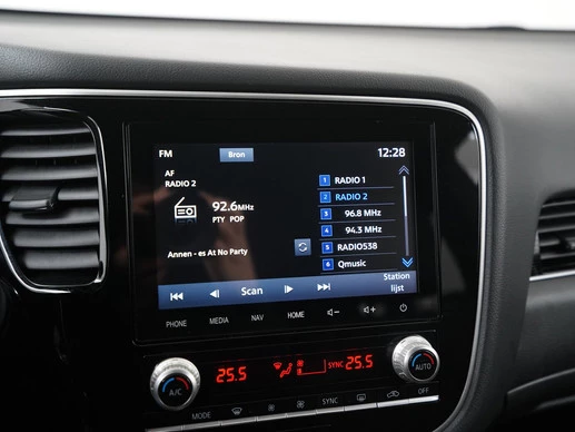 Mitsubishi Outlander - Afbeelding 13 van 30