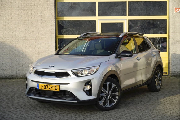Kia Stonic - Afbeelding 1 van 25