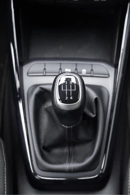 Kia Stonic - Afbeelding 24 van 25