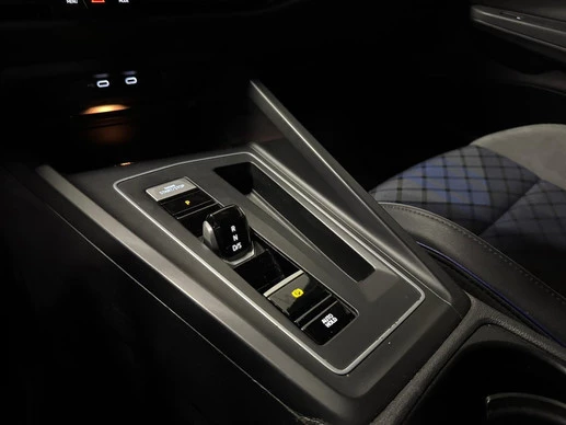 Volkswagen Golf - Afbeelding 27 van 30