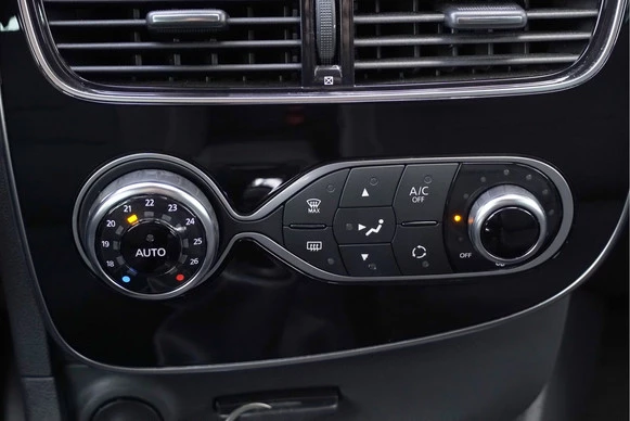 Renault Clio - Afbeelding 25 van 28