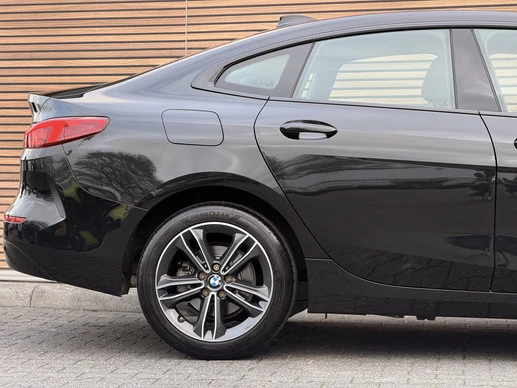 BMW 2 Serie - Afbeelding 18 van 30
