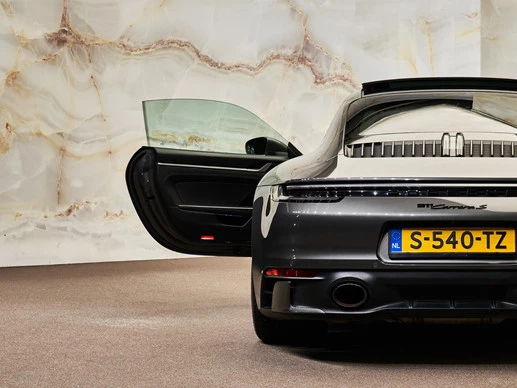 Porsche 911 - Afbeelding 28 van 30