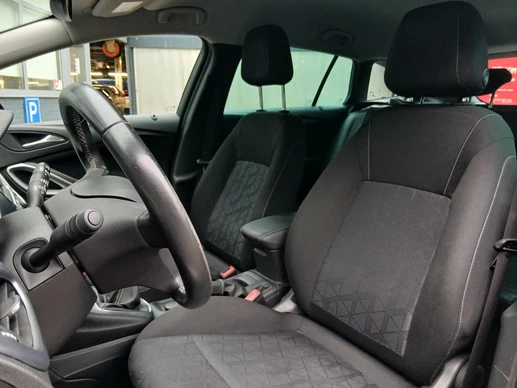 Opel Astra - Afbeelding 15 van 30