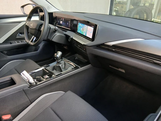 Opel Astra - Afbeelding 15 van 30