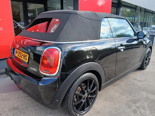 MINI Cooper Cabrio - Afbeelding 7 van 30